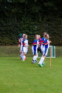 Bild 11 - B-Juniorinnen SV Henstedt Ulzburg - Frauen Bramfelder SV 3 : Ergebnis: 9:0